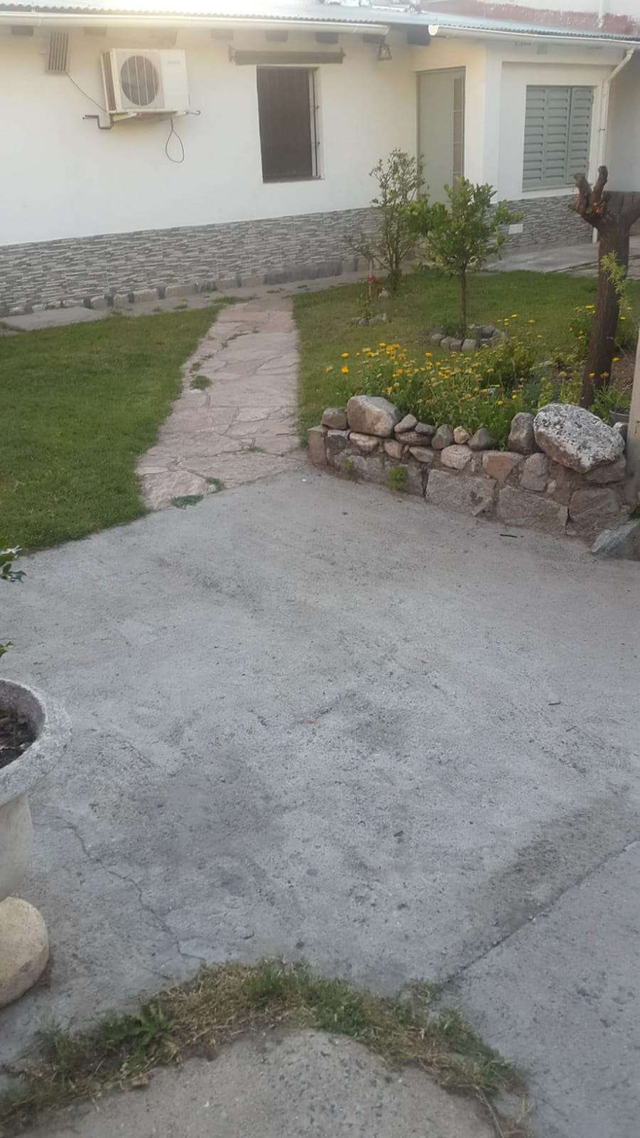 Venta - Casa Con Un Amplio Galpn Nico En La Zona Del Centro De La Ciudad De La Falda - Casa en Venta en Valle Hermoso con 2 dorm. y 4 amb. - imagen 6