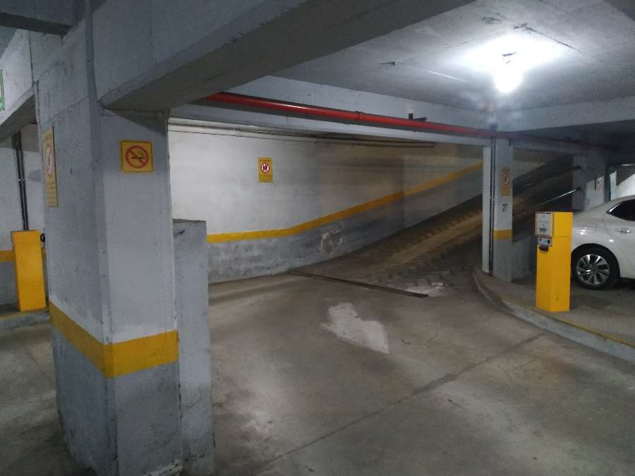 Cocheras 2 ( Dos ) En Venta! Quilmes Centro. La Mejor Ubicacin. - Cochera en Venta en Quilmes con 12 m2 - imagen 7