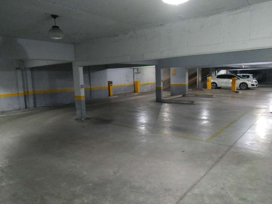 Cocheras 2 ( Dos ) En Venta! Quilmes Centro. La Mejor Ubicacin. - Cochera en Venta en Quilmes con 12 m2 - imagen 8