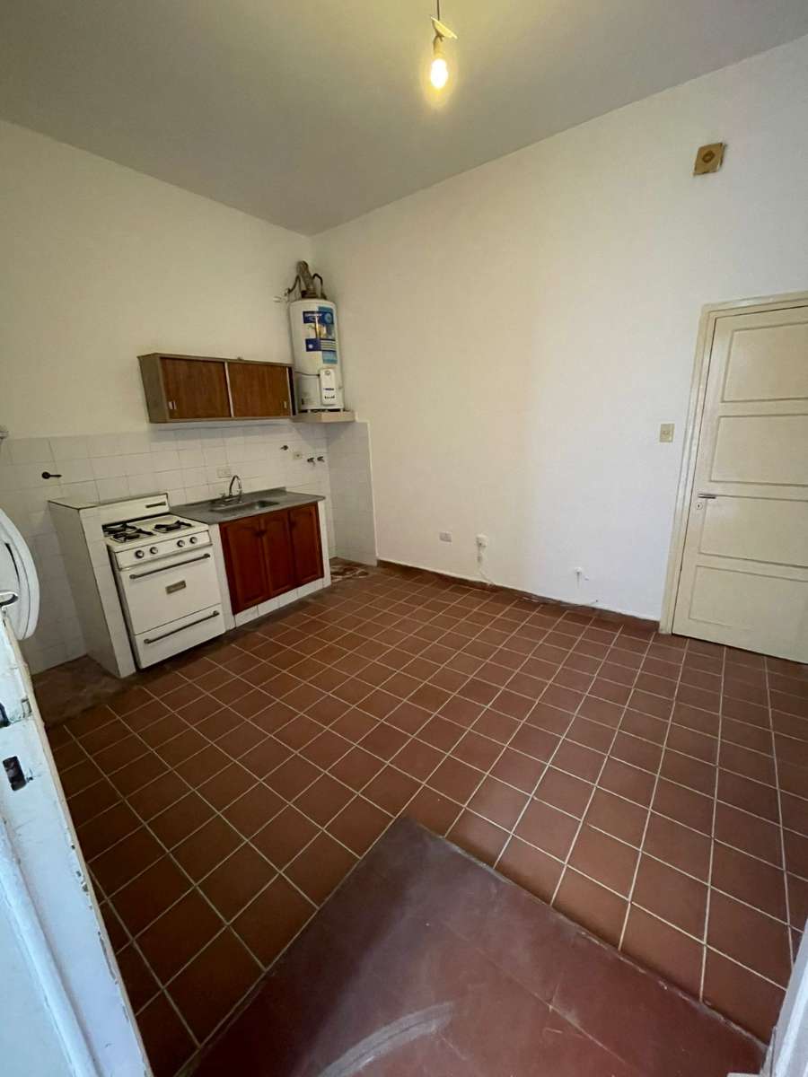 Excelente Departamento De Un Dormitorio - Departamento en Alquiler en Córdoba con 1 dorm. y 3 amb. - imagen 4