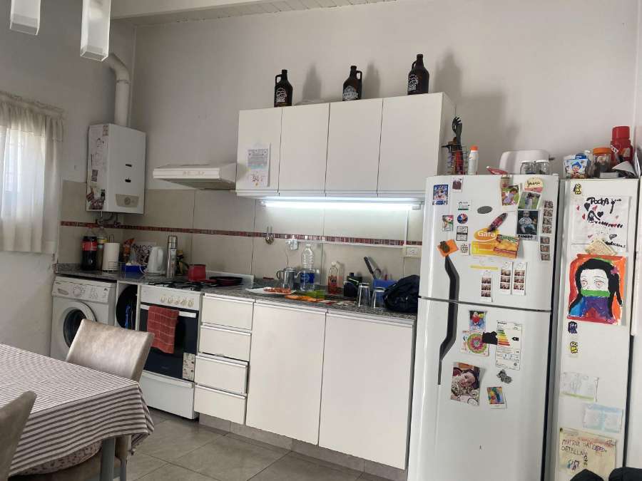 Venta De Ph 3 Ambientes En Pieyro, Avellaneda - Casa en Venta en Avellaneda con 2 dorm., 3 amb., 74 m2 cubiertos y 74 m2 totales - imagen 4