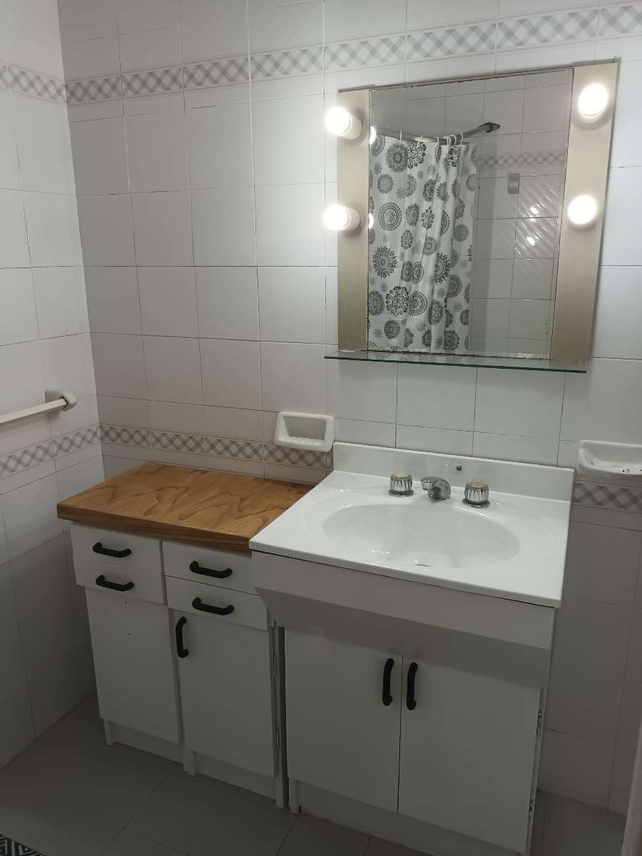 Entorno De Bosque En Zona Residencial - Casa en Venta en Villa Gesell con 3 dorm., 4 amb., 85 m2 cubiertos y 503 m2 totales - imagen 16