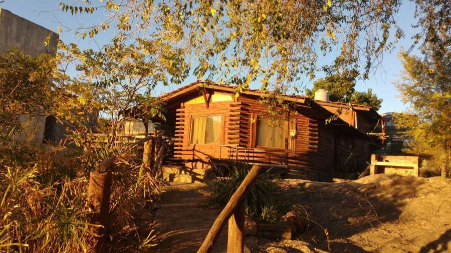Terreno en Venta en Villa Carlos Paz · 800 m² de lote · dueño directo · 4 o más dorm · 6 ambientes - Imagen 2