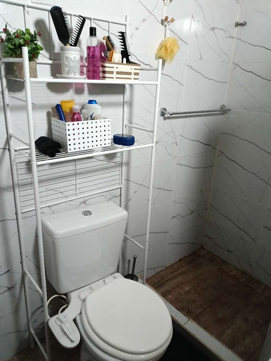 Vendo Linda Casa, Garage. Jardn. Vivienda. Comercial. Profesional - Casa en Venta en Bernal con 2 dorm., 4 amb., 96 m2 cubiertos y 196 m2 totales - imagen 12