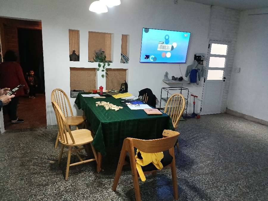 Vendo Linda Casa, Garage. Jardn. Vivienda. Comercial. Profesional - Casa en Venta en Bernal con 2 dorm., 4 amb., 96 m2 cubiertos y 196 m2 totales - imagen 18