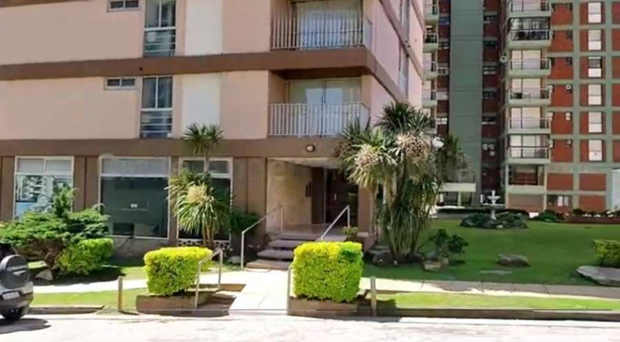 Depto 3/4 Ambientes + 3 Baos + Cochera | Piso 16 | Centro | 3 Cuadras De La Playa - Departamento en Venta en Pinamar con 2 dorm., 4 amb. y 67 m2 cubiertos - imagen 6
