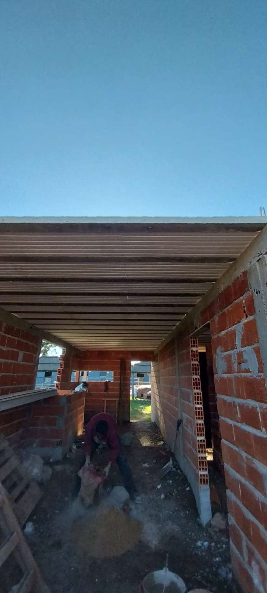 Terreno en venta en General Rodriguez, Buenos Aires, con construcción a terminar - Imagen 4