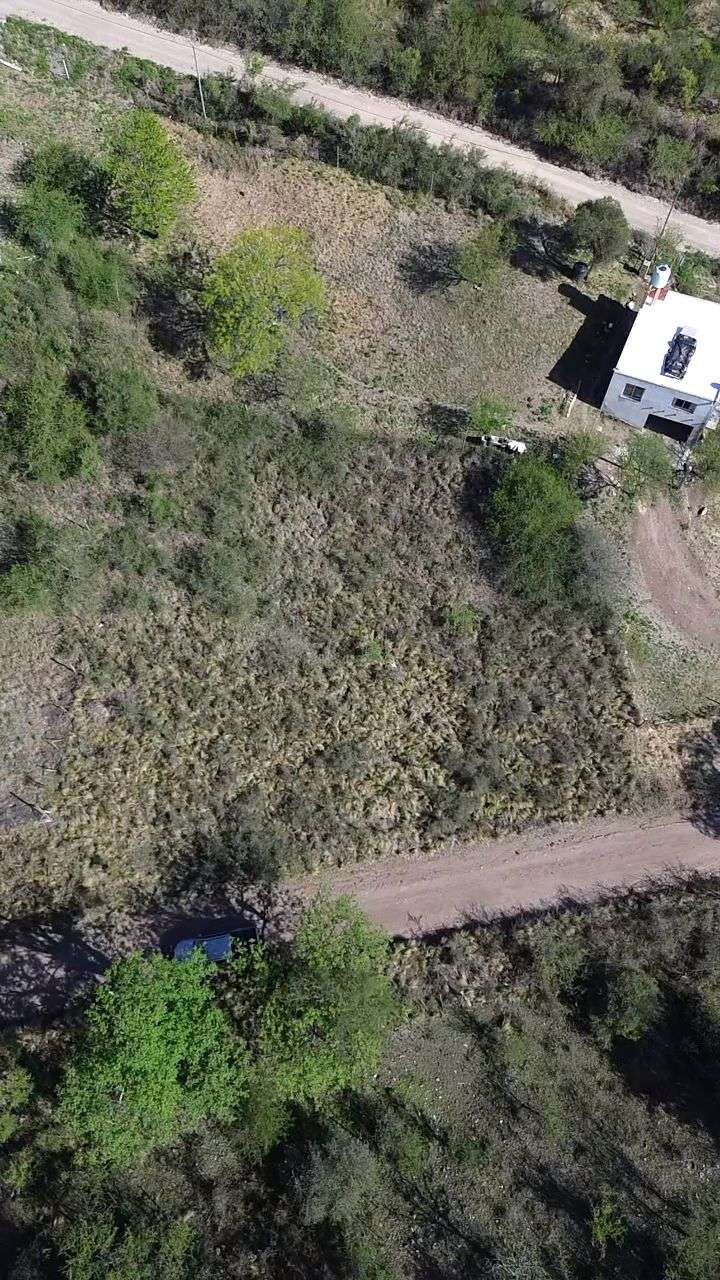 Terreno en venta en Villa Pan de Azúcar Este, Cosquín, Córdoba, 922 m² - Imagen 2