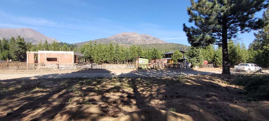 Terreno En Venta En Bariloche, Club De Campo Dos Vallesro Negro, Lote De 1000 M - Terreno en Venta en Bariloche con 1.000 m2 de terreno - imagen 2