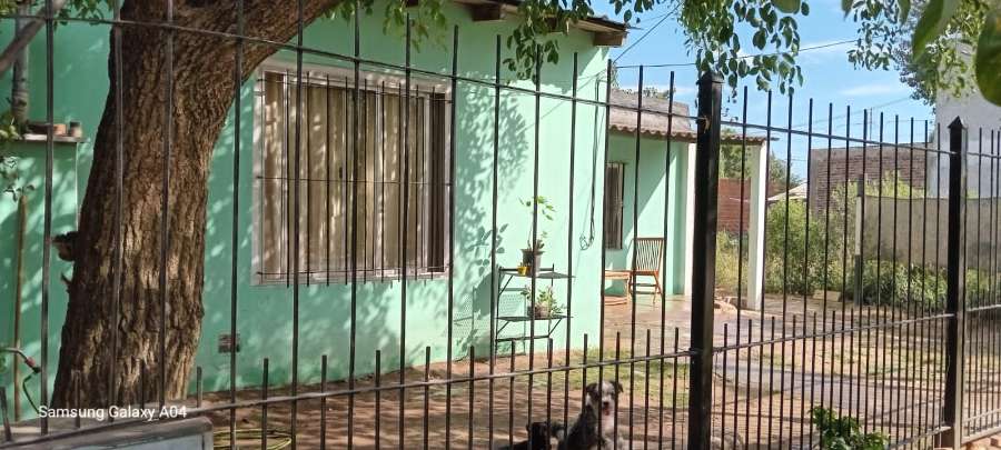 Comprar Casa en Marcos Paz · dueño directo · 3 dorm · cochera · 333,8 m² de lote - Imagen 2
