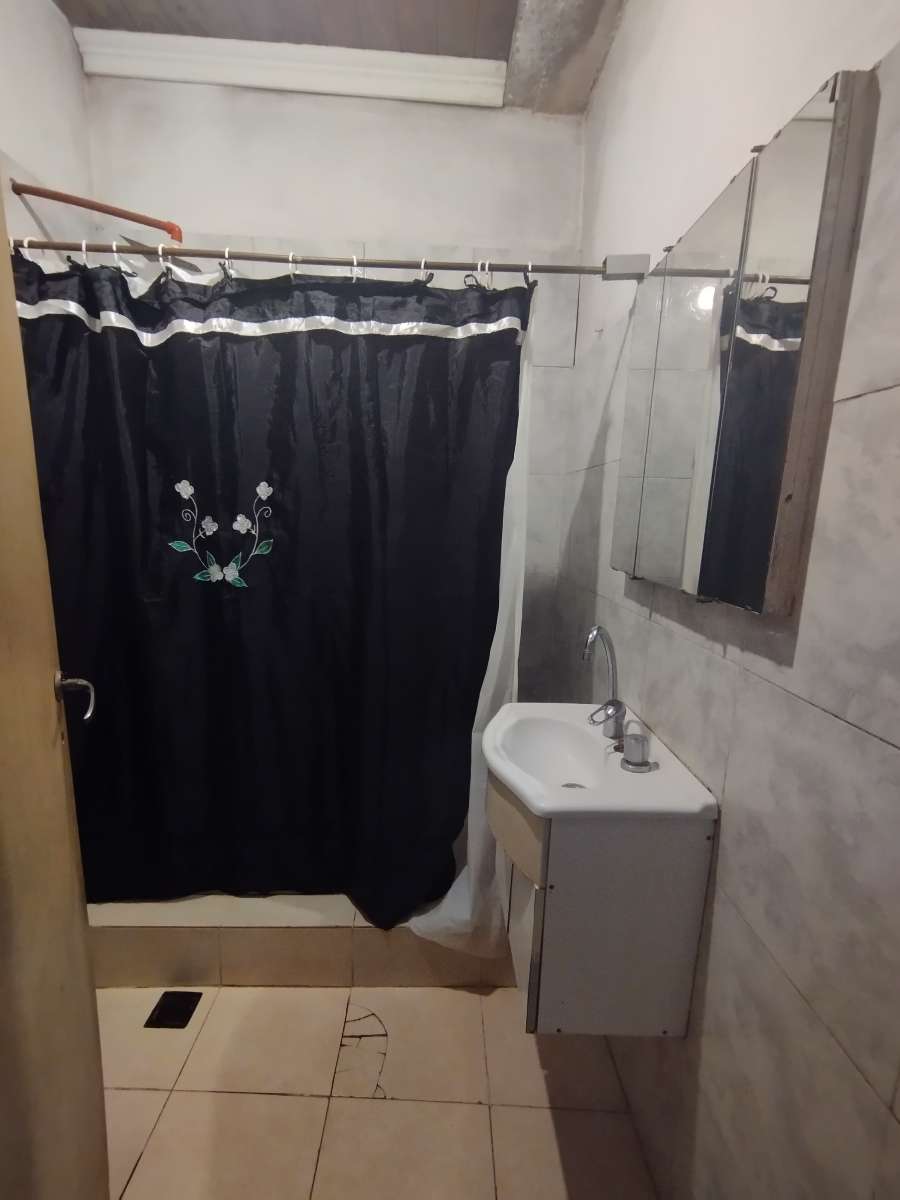 Comprar Casa en Marcos Paz · dueño directo · 3 dorm · cochera · 333,8 m² de lote - Imagen 4