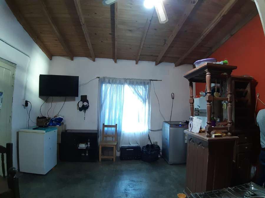 Casa En Venta En Marcos Paz, Buenos Aires, 3 Dormitorios Y 2 Baos - Casa en Venta en Marcos Paz con 3 dorm., 3 amb., 80 m2 cubiertos y 333.800 m2 totales - imagen 9