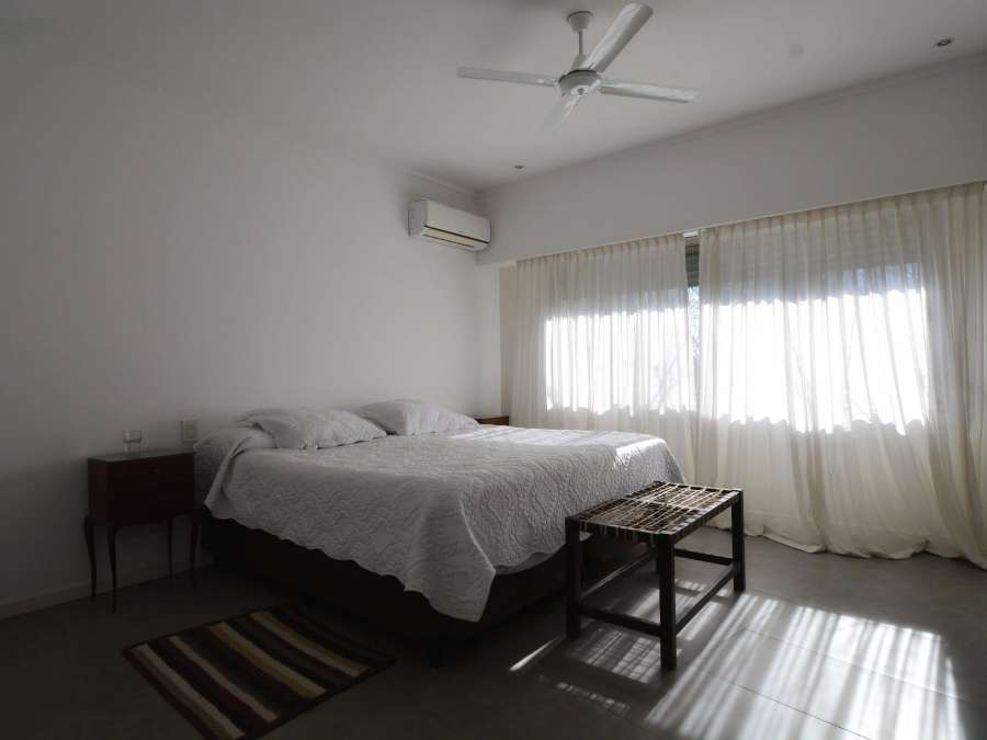 Casa en venta en Rosario, Santa Fe, con 5 dormitorios y 507 m² - Imagen 5