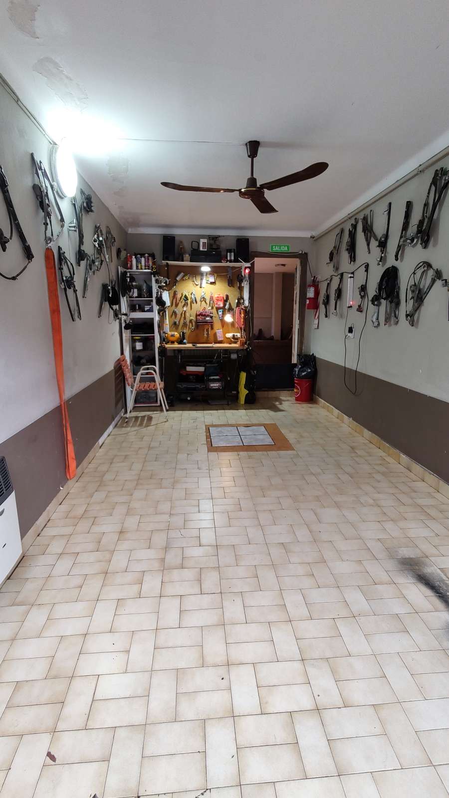 Casa En Venta En Barrio Pompeya, Mar Del Plata, 4 Ambientes Con Garage - Casa en Venta en Mar del Plata con 3 dorm., 4 amb., 128 m2 cubiertos y 110 m2 totales - imagen 8