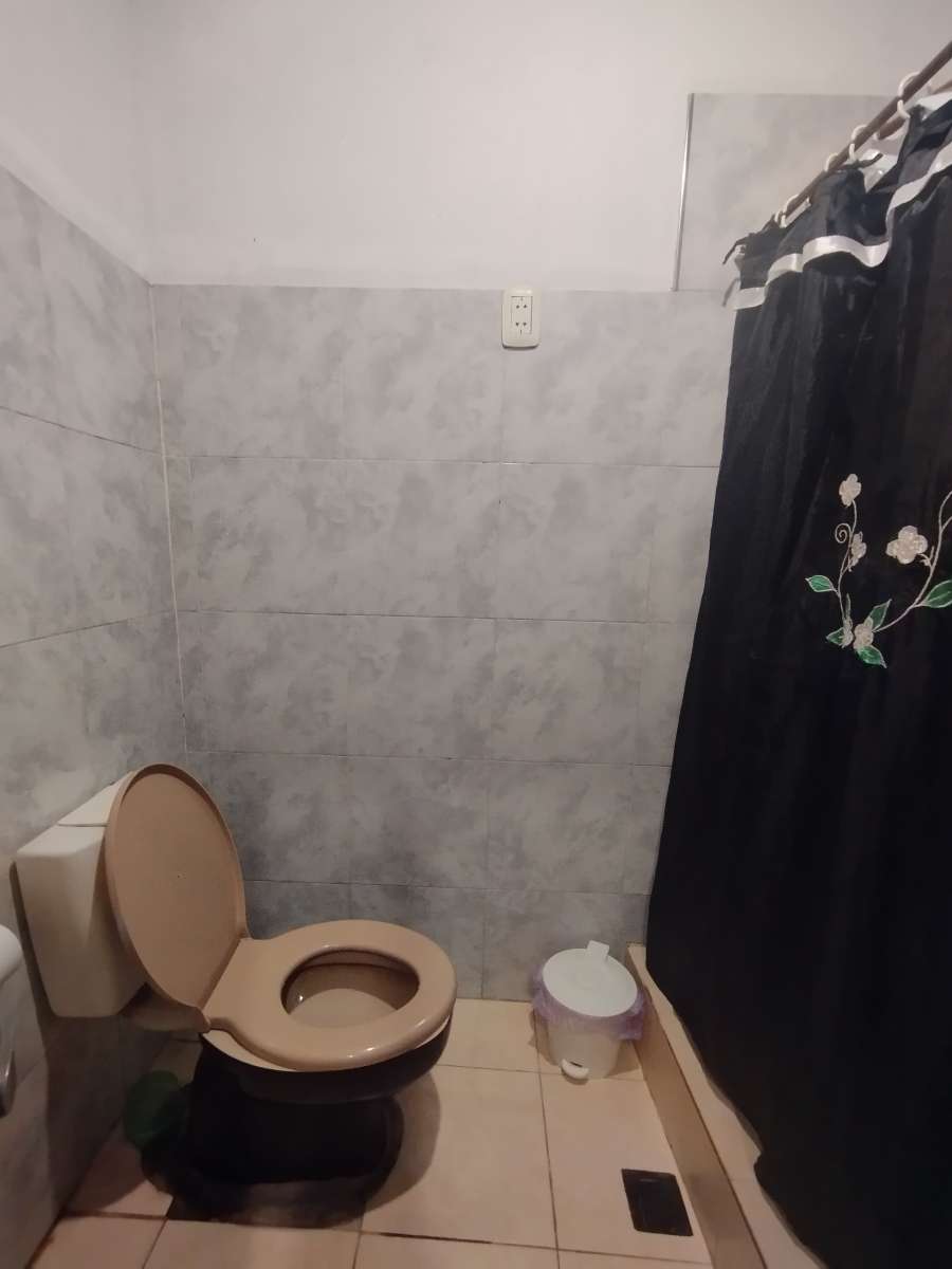 Comprar Casa en Marcos Paz · dueño directo · 3 dorm · 3 ambientes - Imagen 4