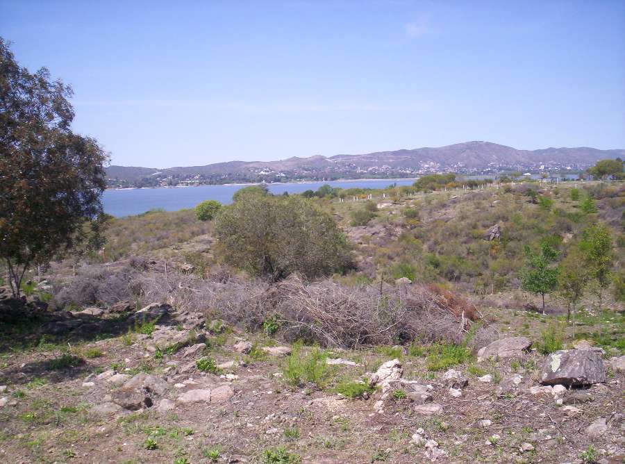 Terreno en Villa Carlos Paz en Venta · frente 30 m · largo 108 m · 3,18 m² de lote · dueño directo - Imagen 3
