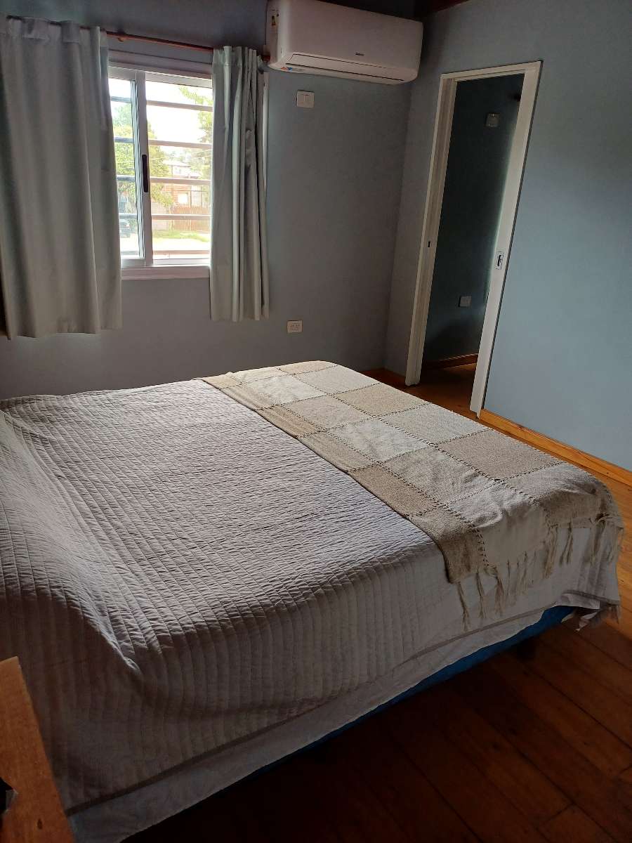 Casa En Alquiler En La Plata, Buenos Aires, Con Pileta Y Galera - Casa en Alquiler en La Plata con 4 dorm. y 180 m2 cubiertos - imagen 14