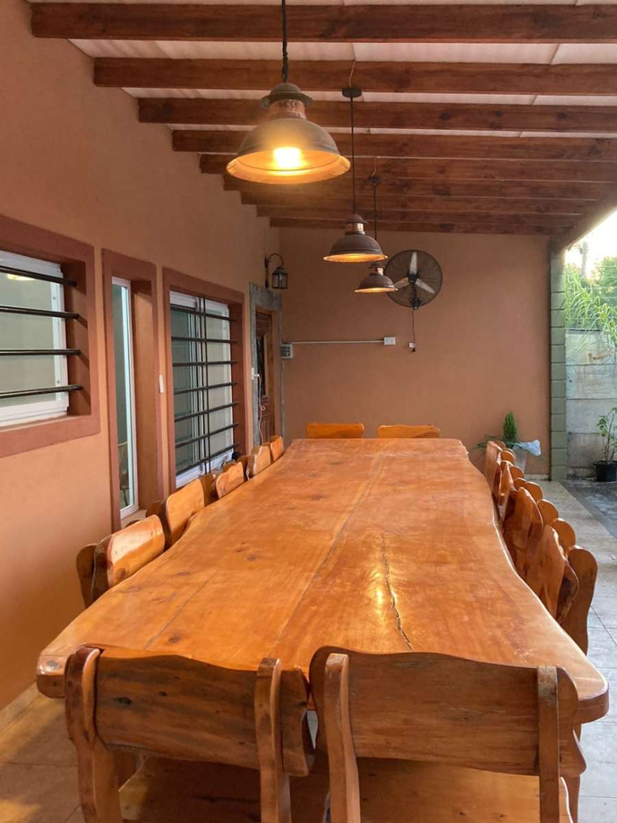 Casa en temporario en La Plata, Buenos Aires, con pileta y parrilla - Imagen 5