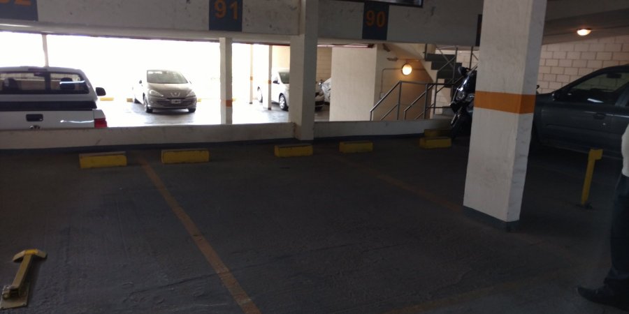Cochera en Venta en Villa Carlos Paz con 12 m2 - imagen 2