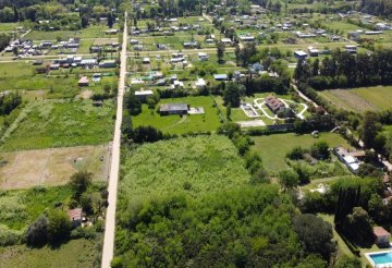 Terreno en Venta en Pontevedra con frente 40 m y largo 17 m - Imagen 3