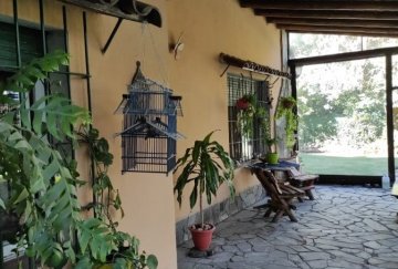 Casa en Venta en La Reja con 3 dorm y 5 cocheras - Imagen 4