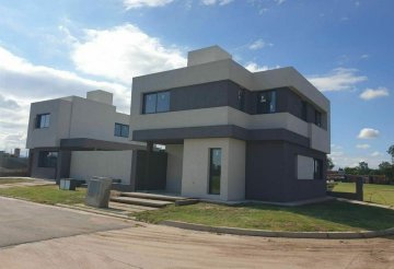 Duplex en Venta San Ignacio Village, Córdoba - Imagen 2