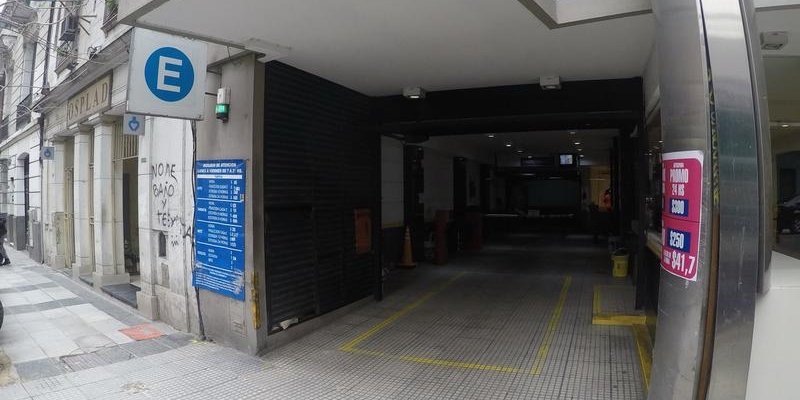 Garage En Venta En Recoleta! - Cochera en Venta en Recoleta - imagen 1