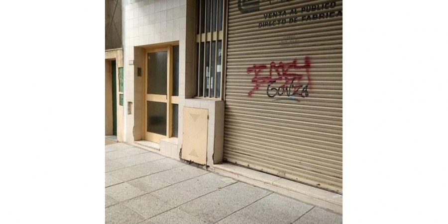 Galpón en Venta en Caseros con 200 m2 cubiertos - imagen 1