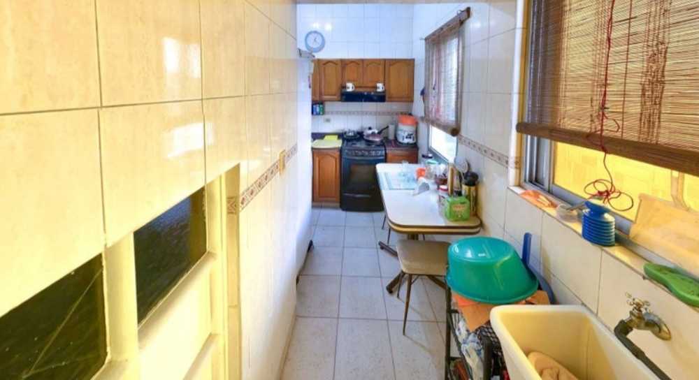 Departamento de 3 ambientes todo al frente luminoso en Villa Celina - Imagen 2