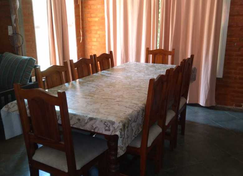 En Mina Clavero, Casa en Temporario · dueño directo · 2 dorm · 2 cocheras · 300 m² de lote - Imagen 4