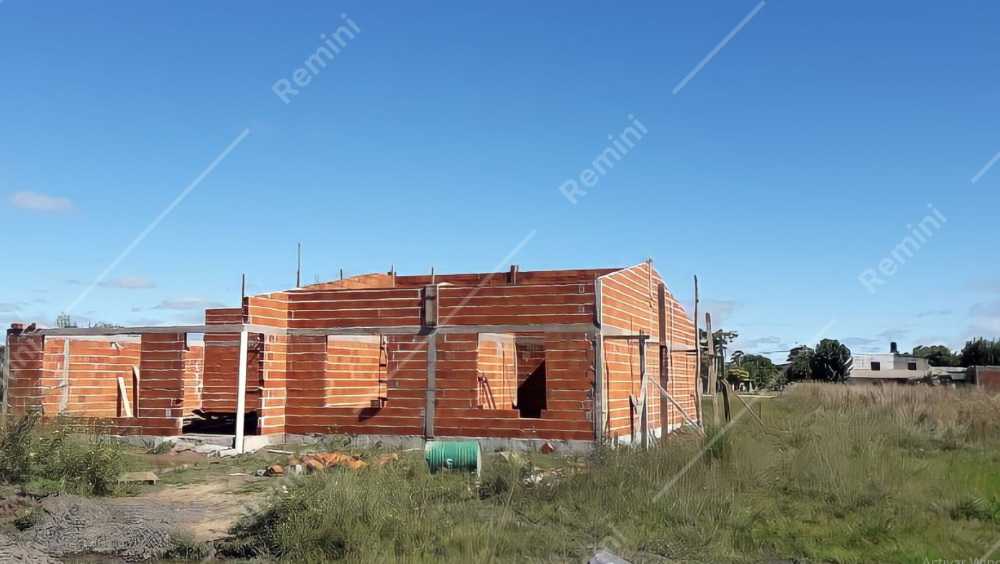 Terreno Con Casa Construida Al 50 % - Terreno en Venta en Corrientes con 860 m2 de terreno - imagen 6