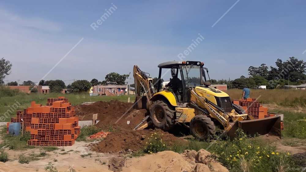 Terreno Con Casa Construida Al 50 % - Terreno en Venta en Corrientes con 860 m2 de terreno - imagen 9