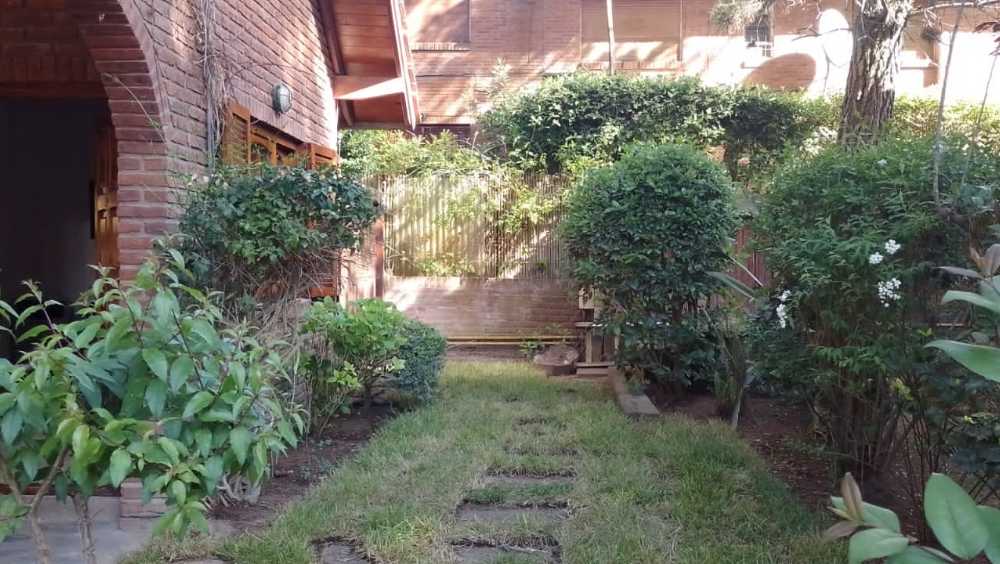Casa disponible para la en Temporario en Pinamar · dueño directo · 2 dorm · cochera · 110 m² de lote - Imagen 4