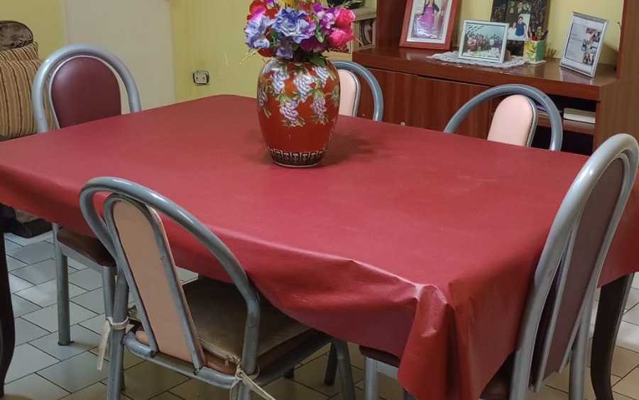 Casa amplia con local. - Imagen 5