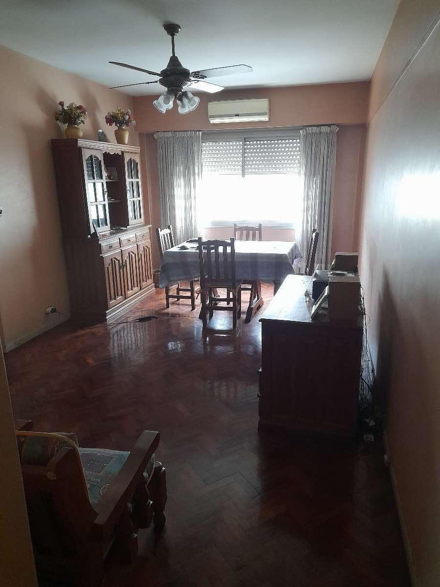 RETAZADO Precioso Departamento de tres ambientes en venta en caballito - Imagen 4