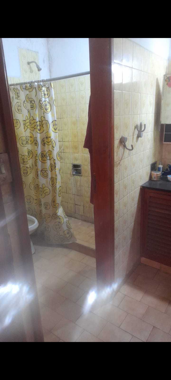 Casa en Venta en Mar del Tuyu con · dueño directo · 1 dorm · cochera · 500 m² de lote - Imagen 1