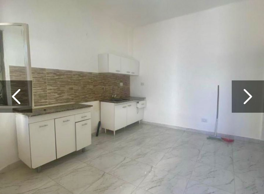 En Venta Casa Buena Ubicacin Llavallol - Casa en Venta en Lomas de Zamora con 4 dorm., 6 amb., 141 m2 cubiertos y 425 m2 totales - imagen 9