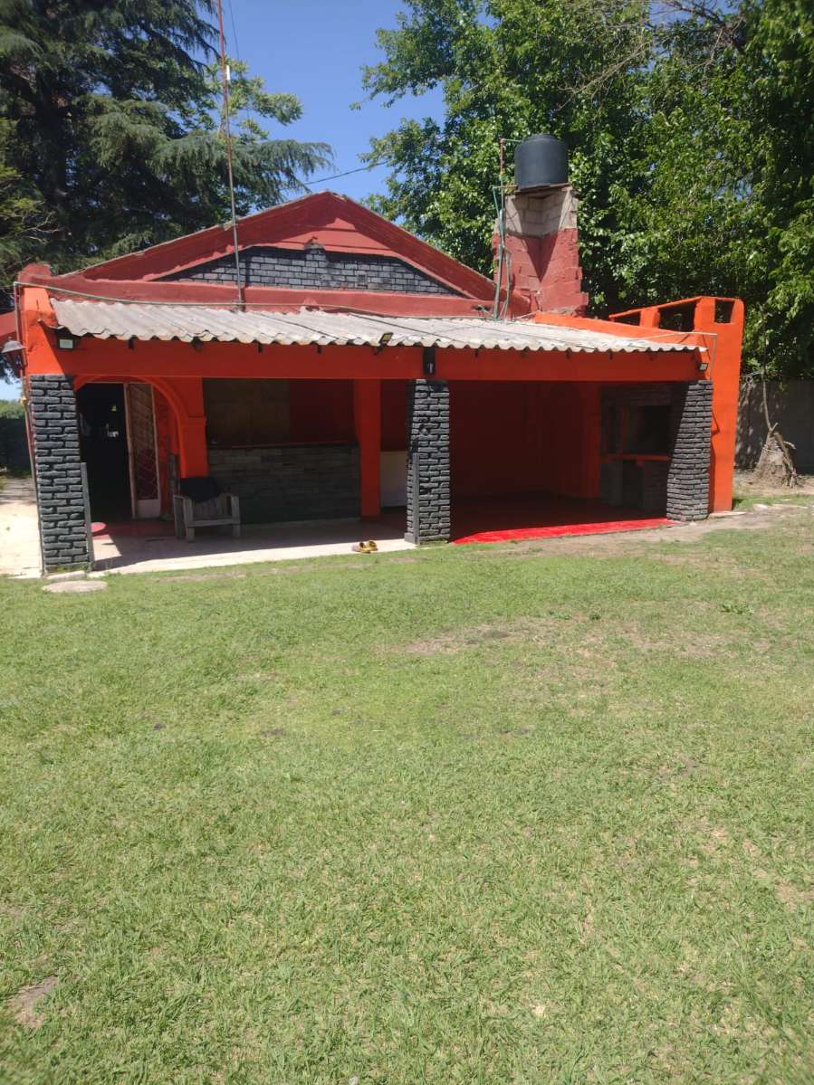 Casa única en General Rodriguez en Venta · dueño directo · 2 dorm · cochera · 2,1 ha - Imagen 4