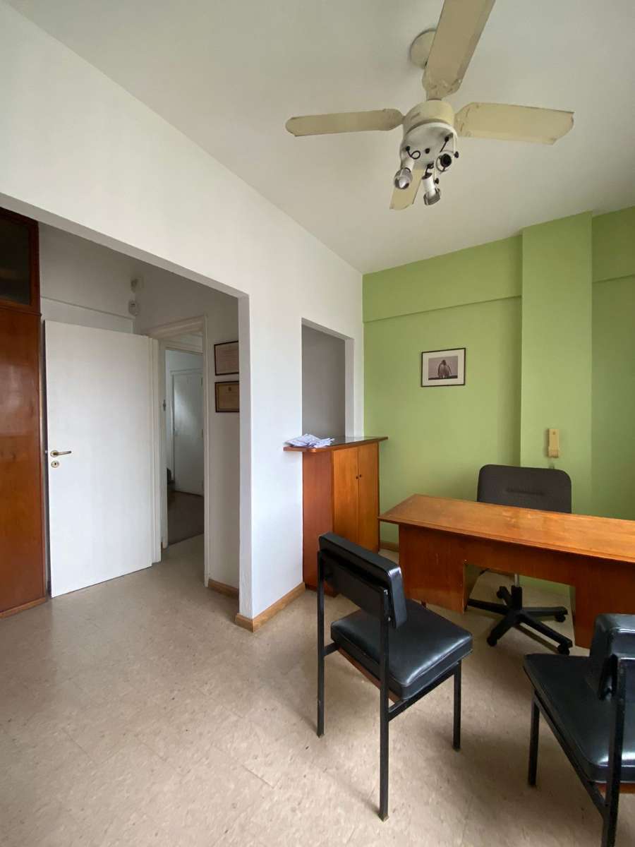 Oficinas 60mt2 y 25mt2 en calle 8 y diagonal 74 - Imagen 3