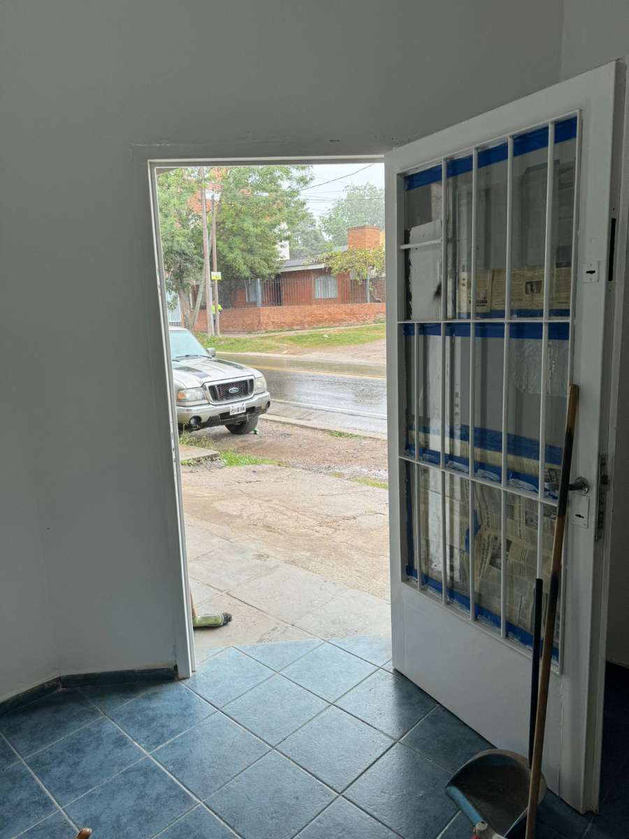 Excelente Local Comercial - Local en Alquiler en La Calera con 30 m2 cubiertos - imagen 6