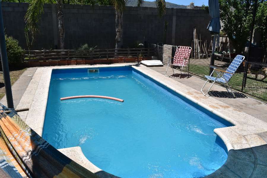 Departamento disponible en Cosquin · dueño directo · 2 dorm · 3 cocheras · 580 m² de lote - Imagen 1
