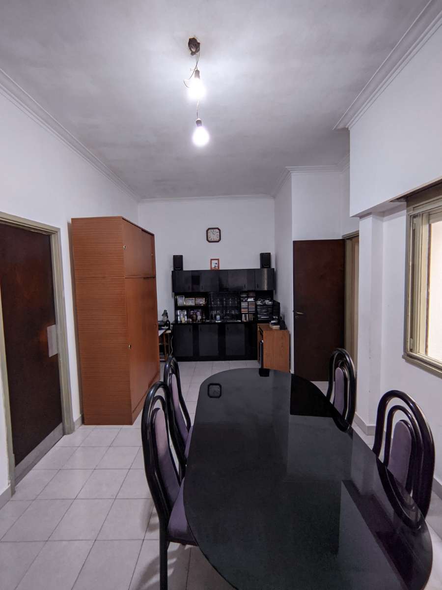 En La Plata, Departamento en Venta · dueño directo · 3 dorm · 3 ambientes · 106 m² de lote - Imagen 2