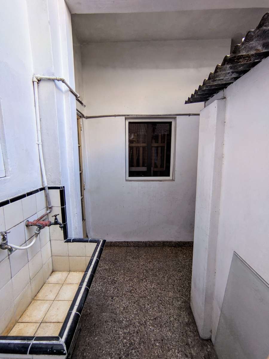 Venta De Departamento De Dos Dormitorios Con Dependencias En Planta Baja - Departamento en Venta en La Plata con 3 dorm., 3 amb. y 90 m2 cubiertos - imagen 10