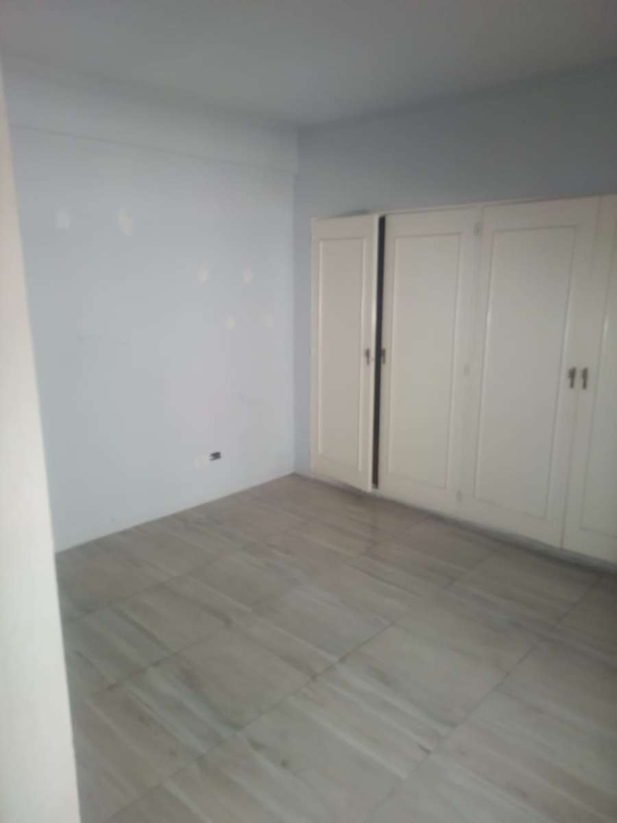 Oportunidad: Departamento en Alquiler en Liniers · barrio con seguridad · dueño directo · 3 dorm · 110 m² de lote - Imagen 4