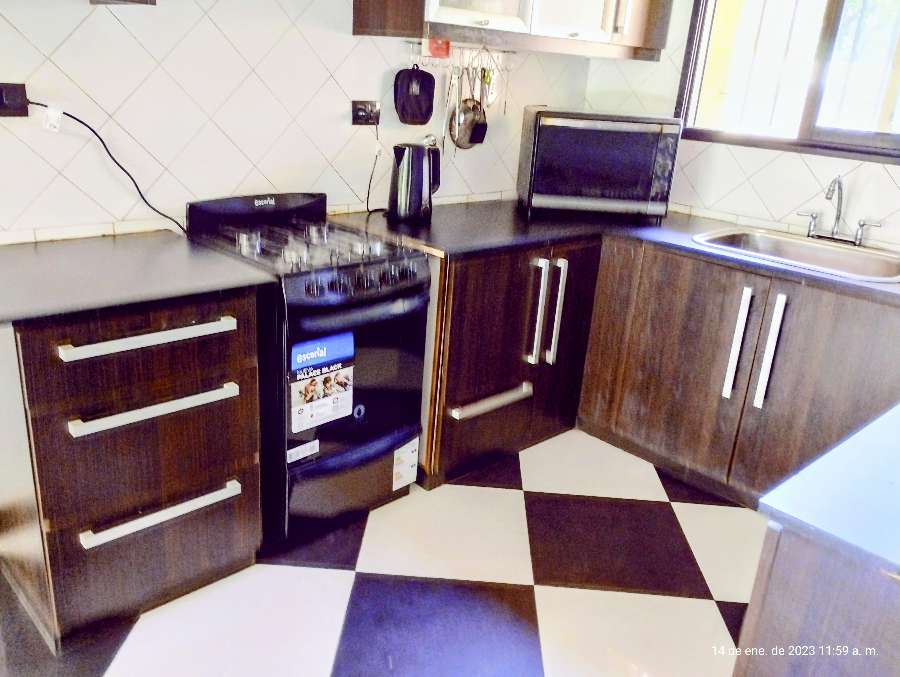 Venta Chalet 4 Ambientes C/ Parque Quincho Y Parrilla Monte Grande (usd 139.900) - Casa en Venta en Esteban Echeverria con 3 dorm., 4 amb., 155 m2 cubiertos y 270 m2 totales - imagen 5