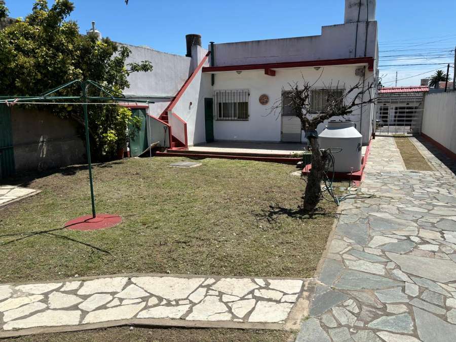 Reservado Una Casa Para Toda La Vida - Casa en Venta en Villa Dominico con 3 dorm., 5 amb., 106 m2 cubiertos y 350 m2 totales - imagen 5