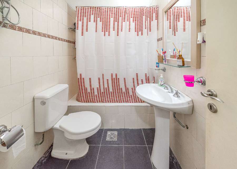 Venta De Departamento Tipo Ph 3 Ambientes En Lans Este - Apto Crdito - Departamento en Venta en Lanus con 2 dorm., 3 amb. y 88 m2 cubiertos - imagen 5