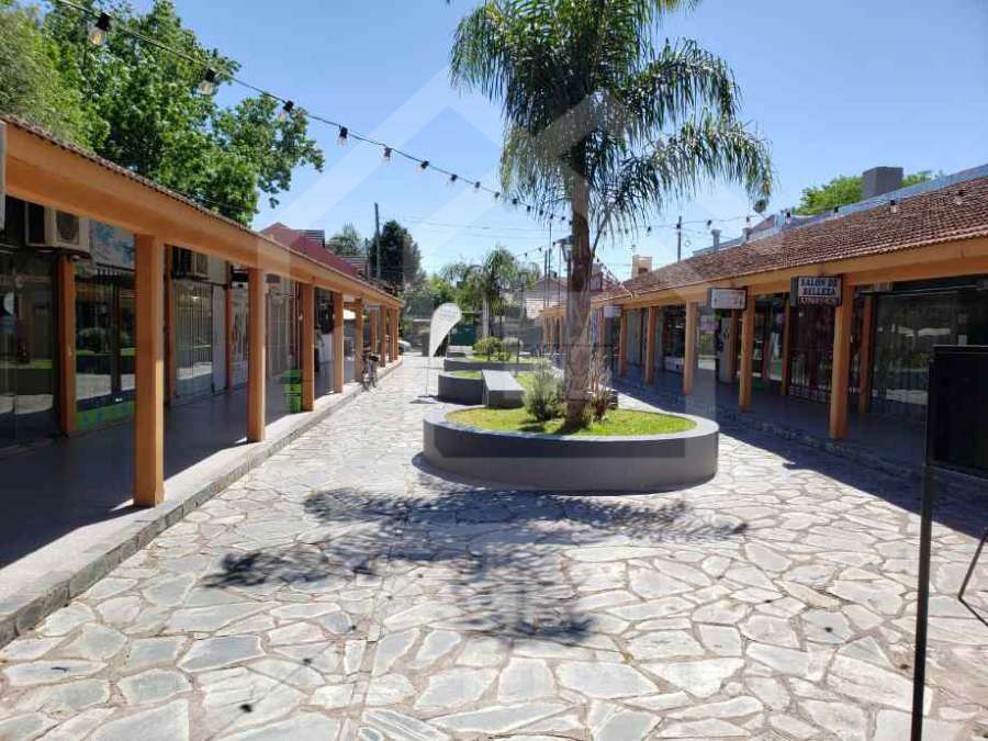 Local En Venta - Local en Venta en Ituzaingo con 24 m2 cubiertos - imagen 4