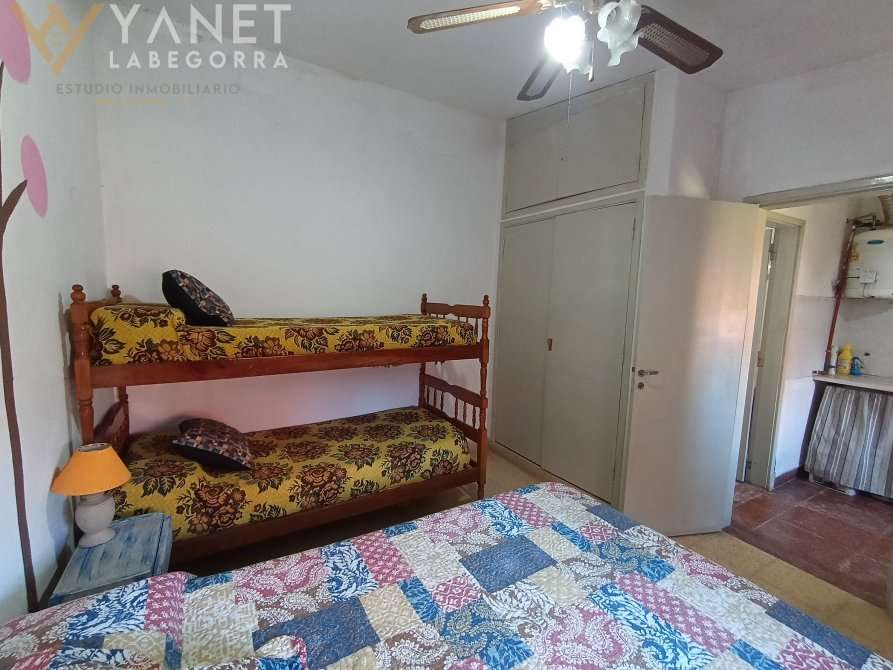 Chalet A Metros Del Mar - Zona Centro Mar Del Tuyu Quincho Y Depto - Casa en Venta en Mar del Tuyu con 2 dorm., 3 amb., 170 m2 cubiertos y 290 m2 totales - imagen 13