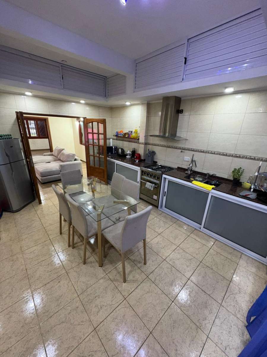 Comprar Casa en Villa Bosch · dueño directo · 2 dorm · 5 ambientes · 80 m² de lote - Imagen 1
